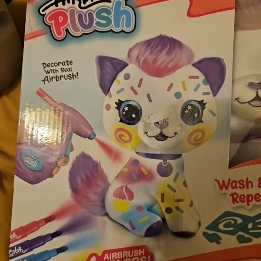 Airbrush Plush kitty